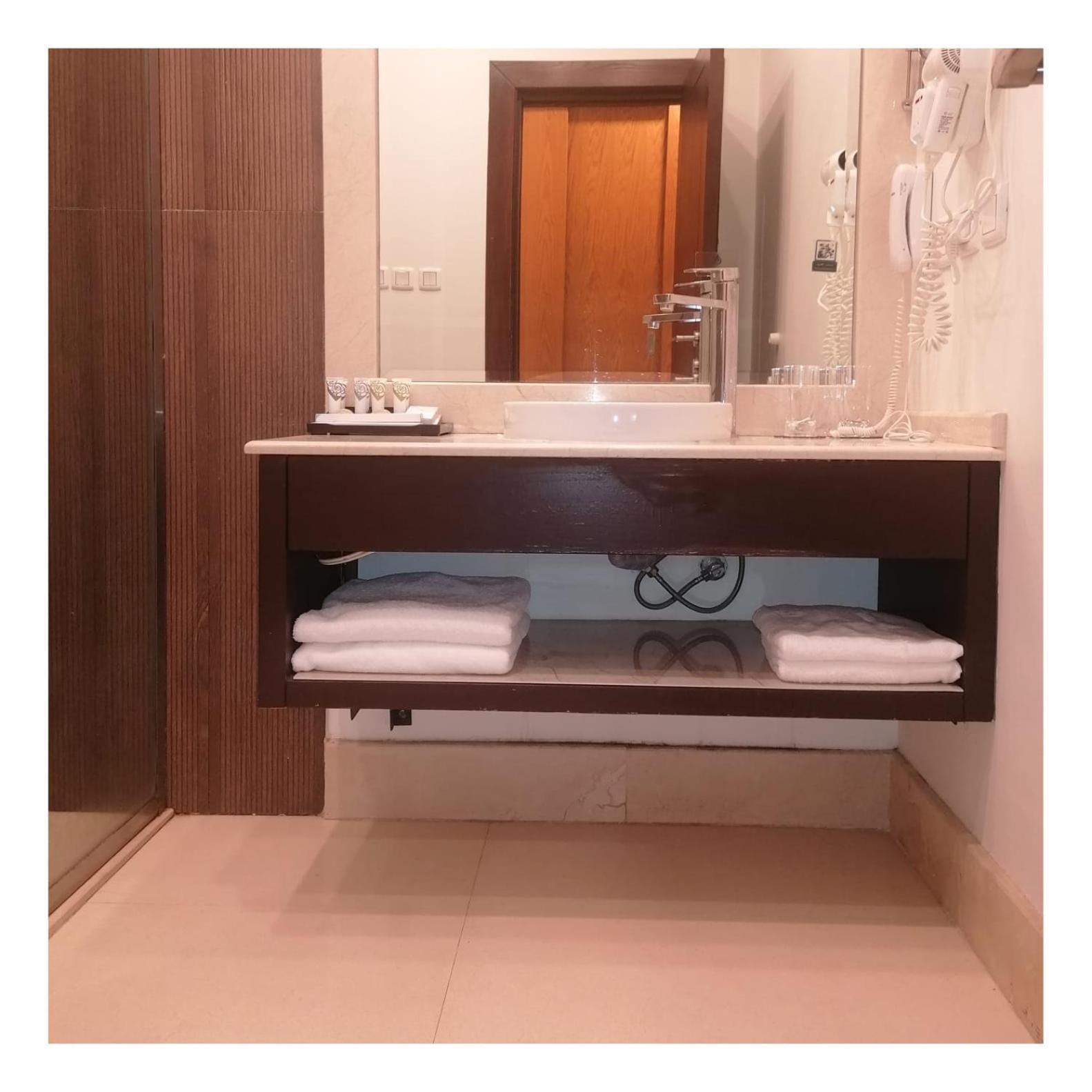 Diamond Hotel Эр-Рияд Экстерьер фото
